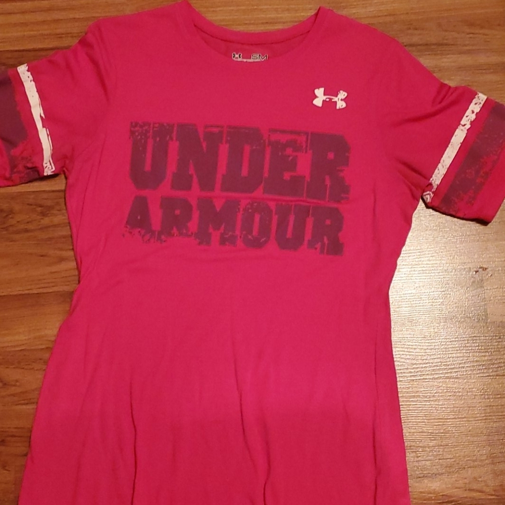 Women's under armour t-shirt